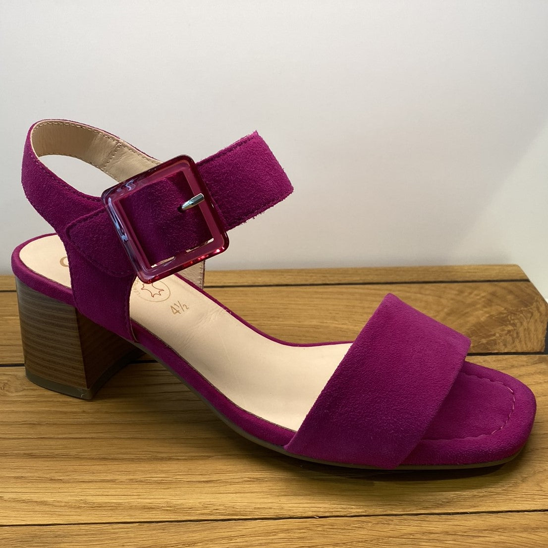 ARA - 1220507 - S24418