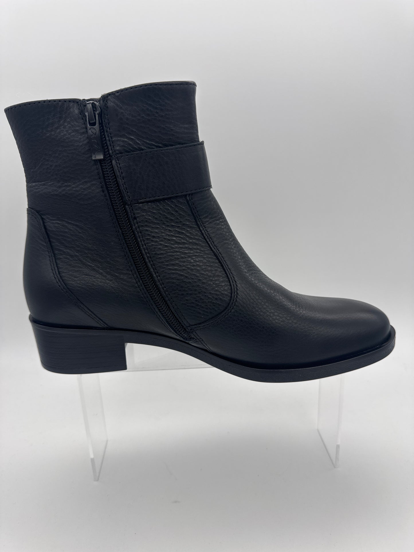 Ara 12-2241-81 s25180