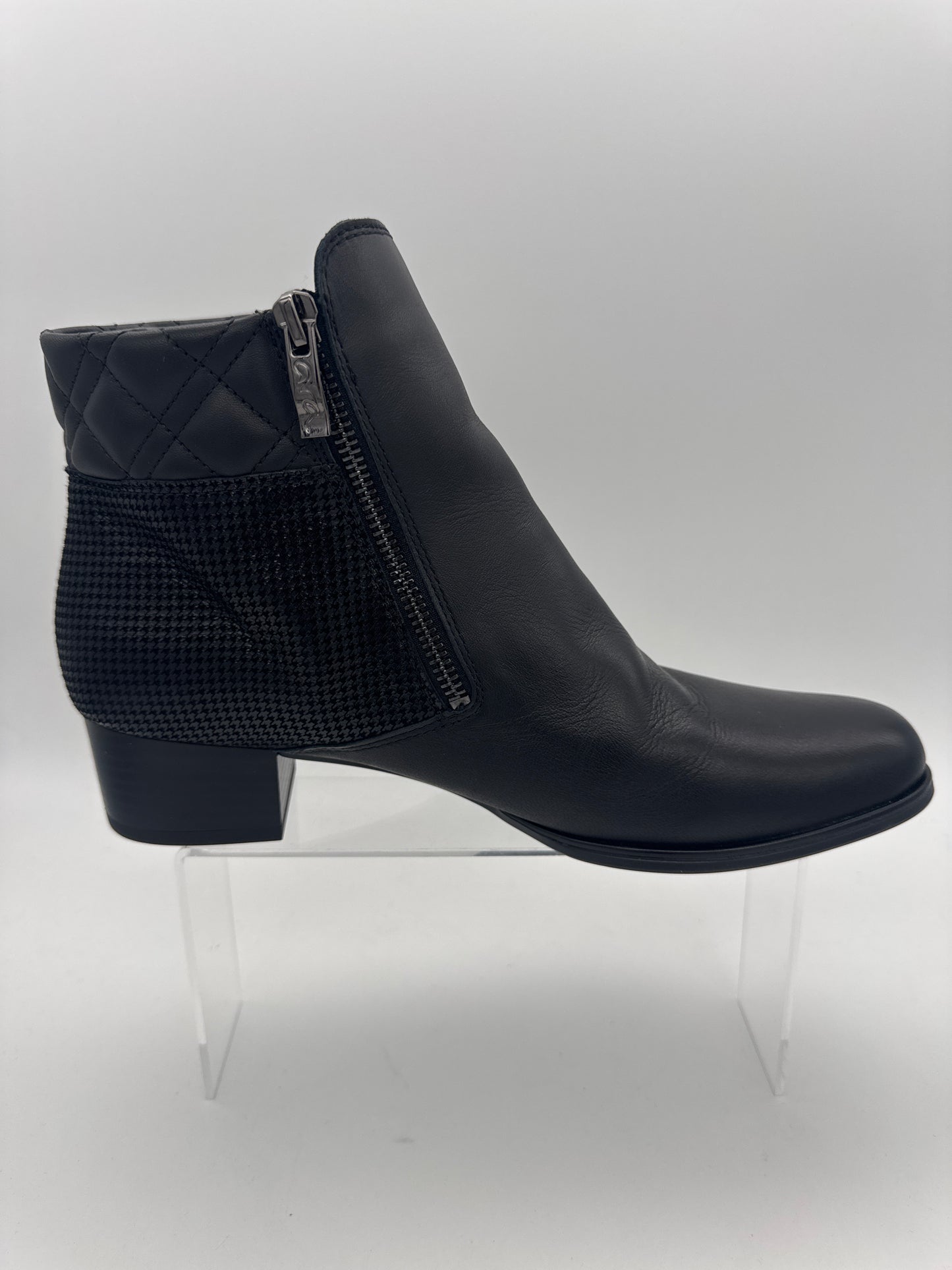 Ara 12-63636-61 s25183