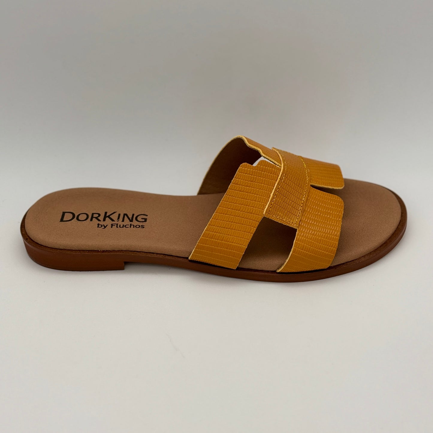 DORKING - D8566 - S25074
