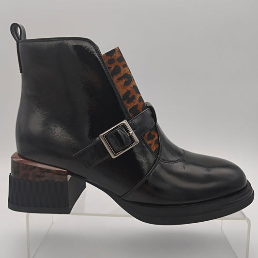 METAMORF'OSE - VAKABA -S25378