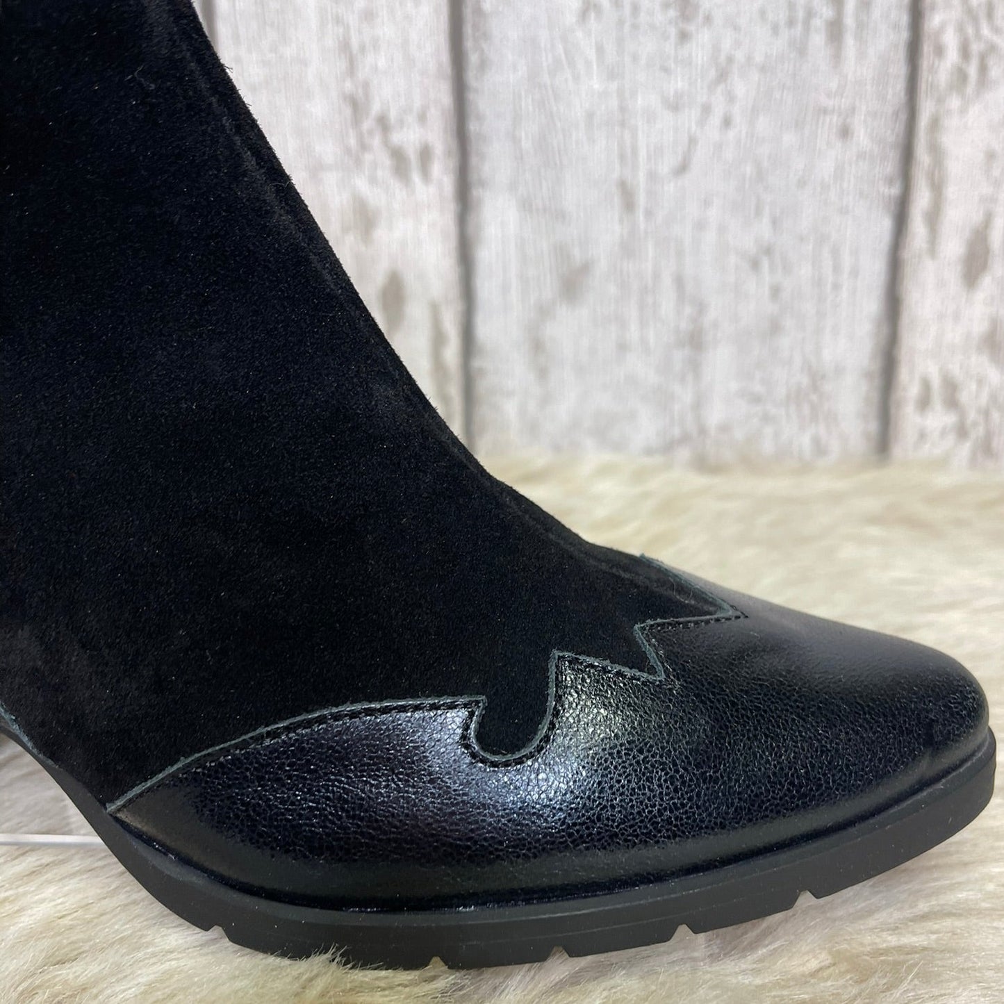 Emilie Karston - APATI - S2238H