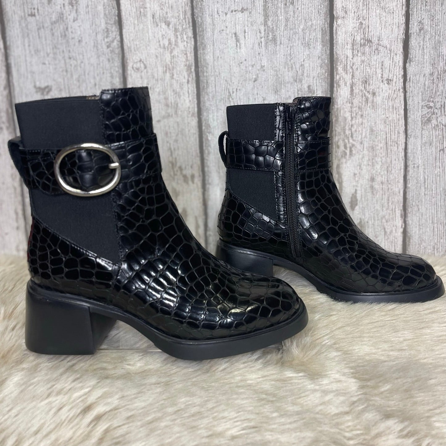 Wonders - G6104 - S2263H