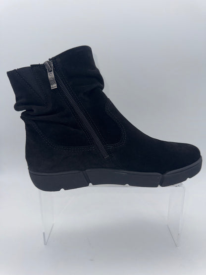 Ara - 1247357 - S25186