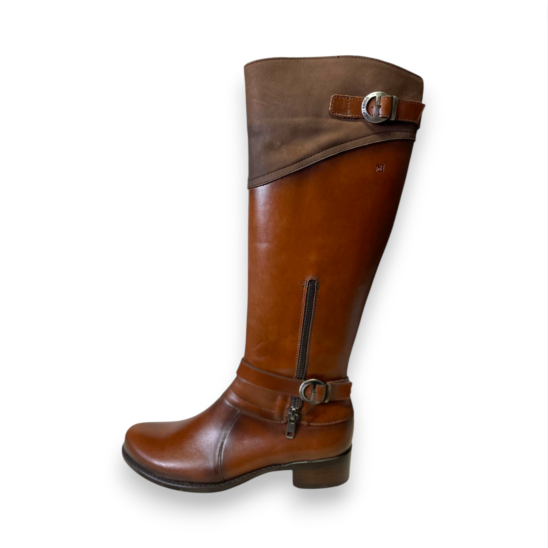 Dorking - D4872 - S25019