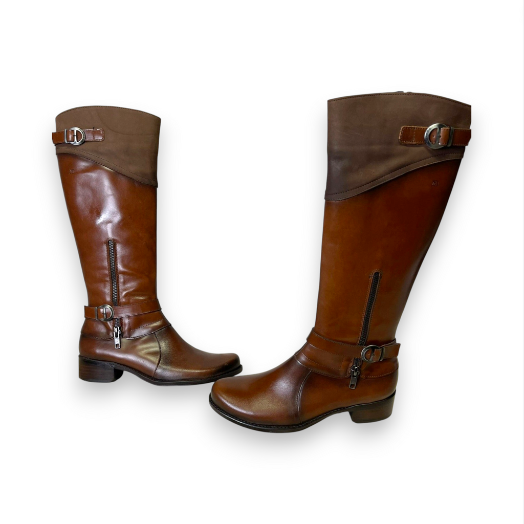 Dorking - D4872 - S25019