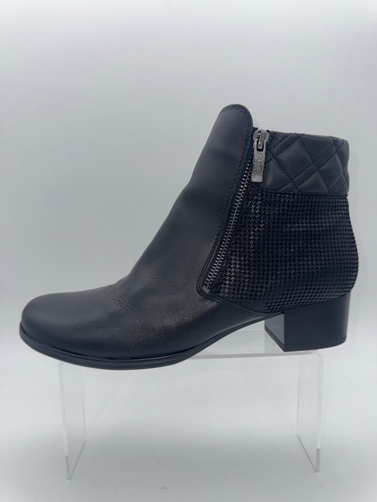 Ara 12-63636-61  s25183