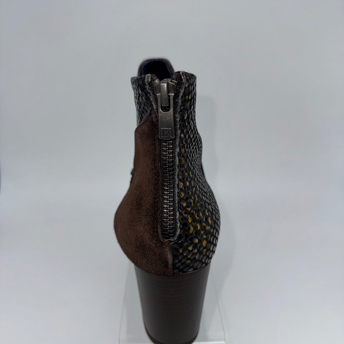 DORKING - D8925 - S25072