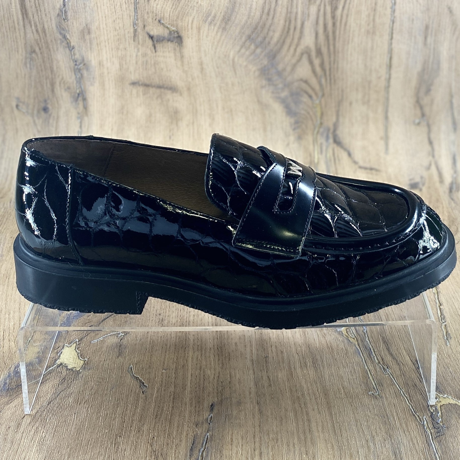 WONDERS - B9143 - S25027