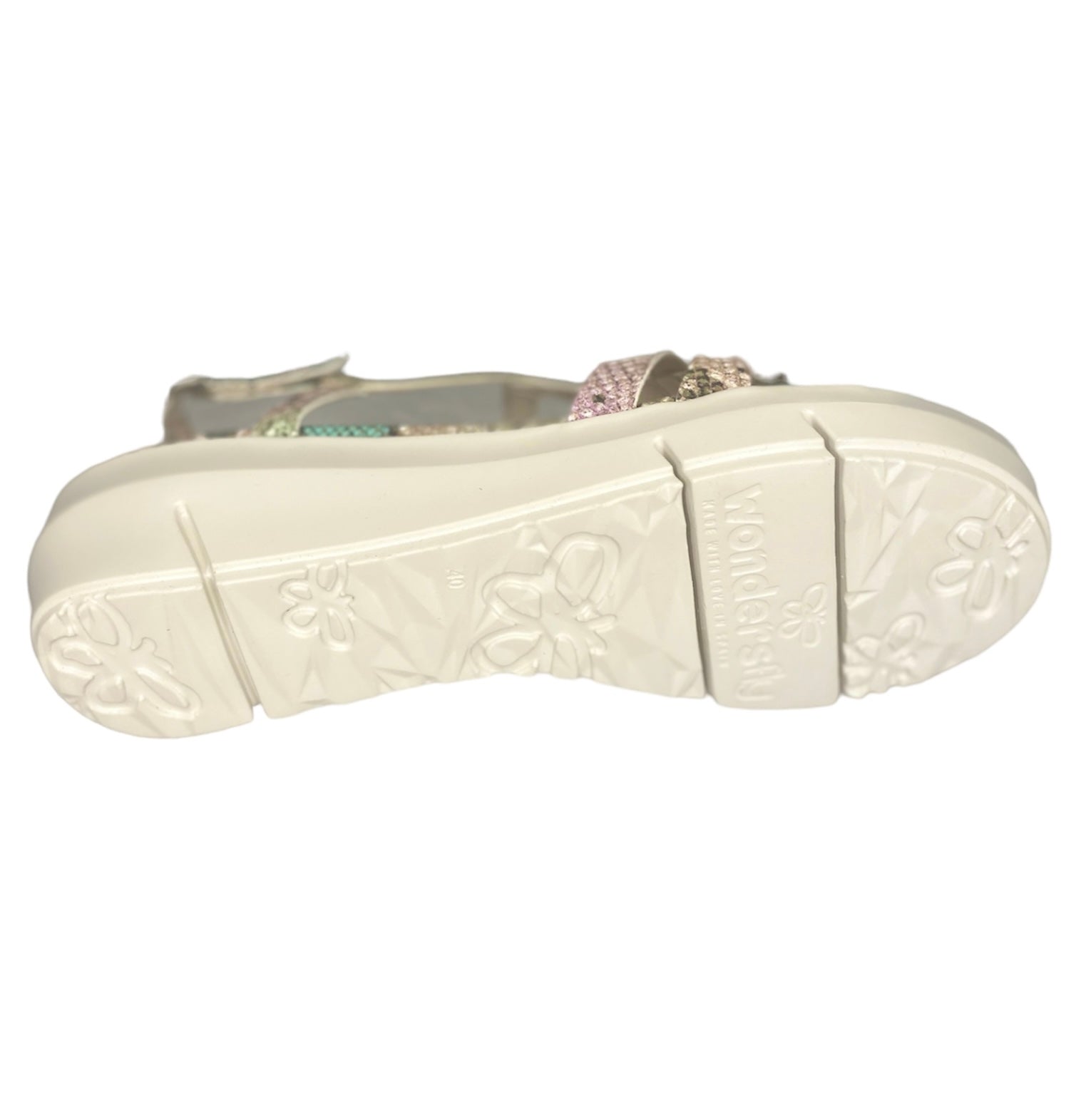 WONDERS - D8251 - S25251