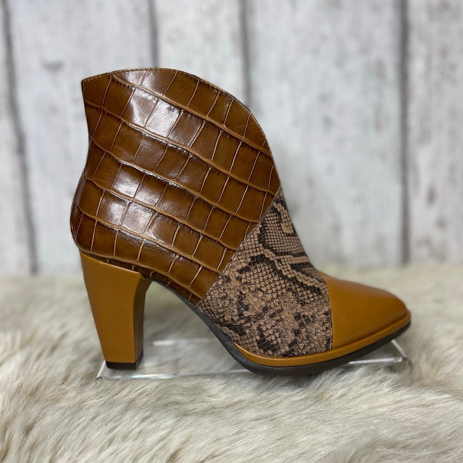 Wonders - M4406 - S25154