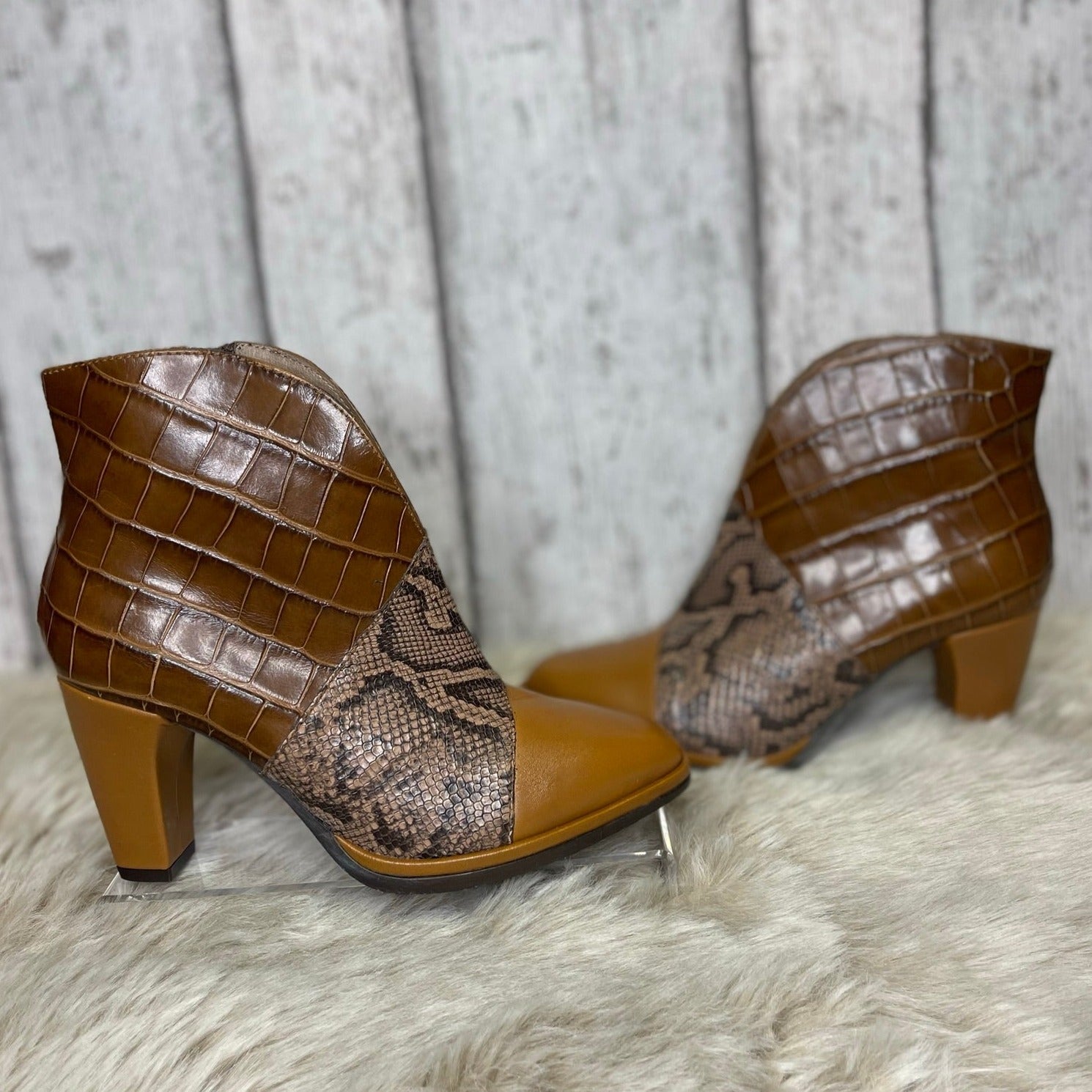 Wonders - M4406 - S25154